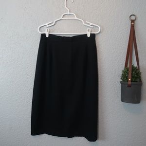 BLACK SLIT PENCIL SKIRT {8-10}